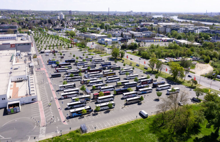RELAY_buslogistik_dm_drogeriemarkt